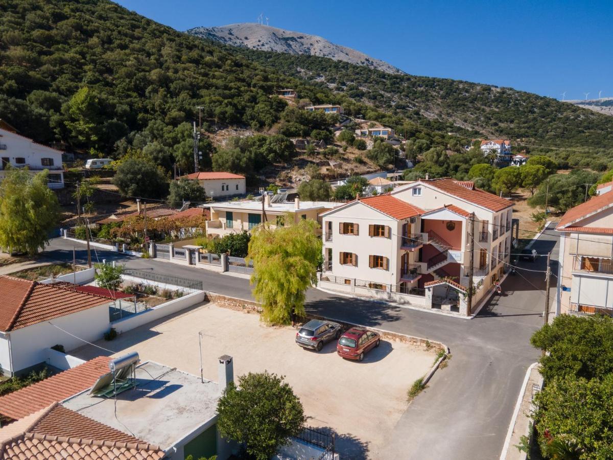 Alexatos Studios & Apartments Agia Efimia Zewnętrze zdjęcie