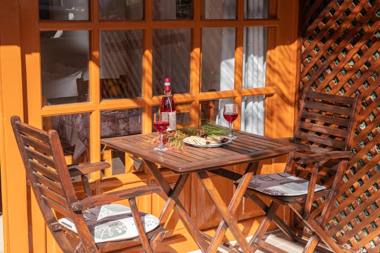 Alexatos Studios & Apartments Agia Efimia Zewnętrze zdjęcie