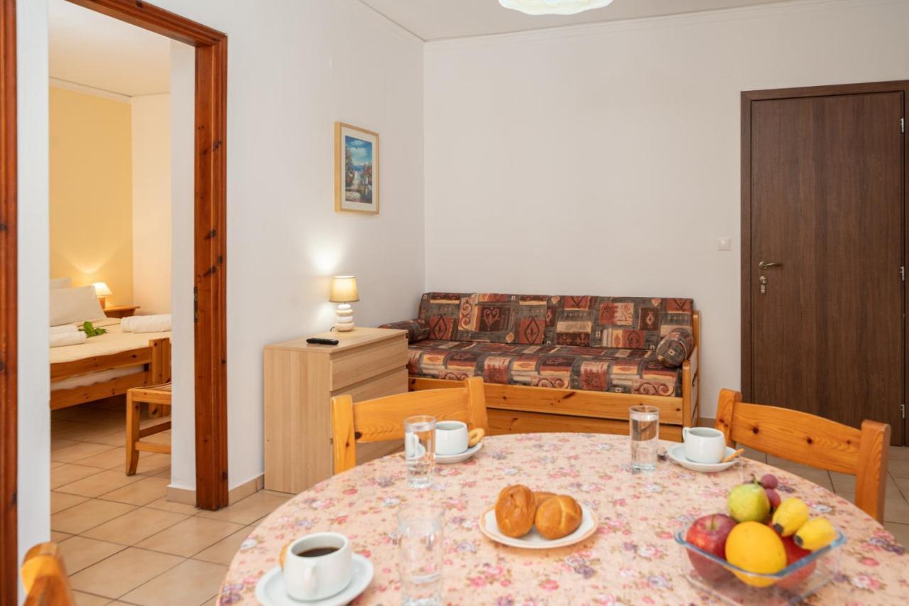 Alexatos Studios & Apartments Agia Efimia Zewnętrze zdjęcie