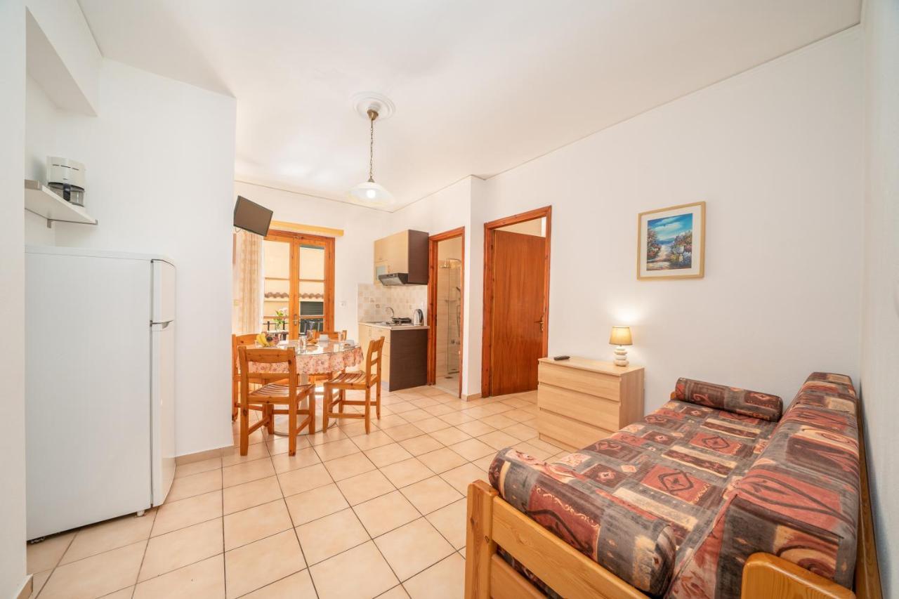 Alexatos Studios & Apartments Agia Efimia Zewnętrze zdjęcie