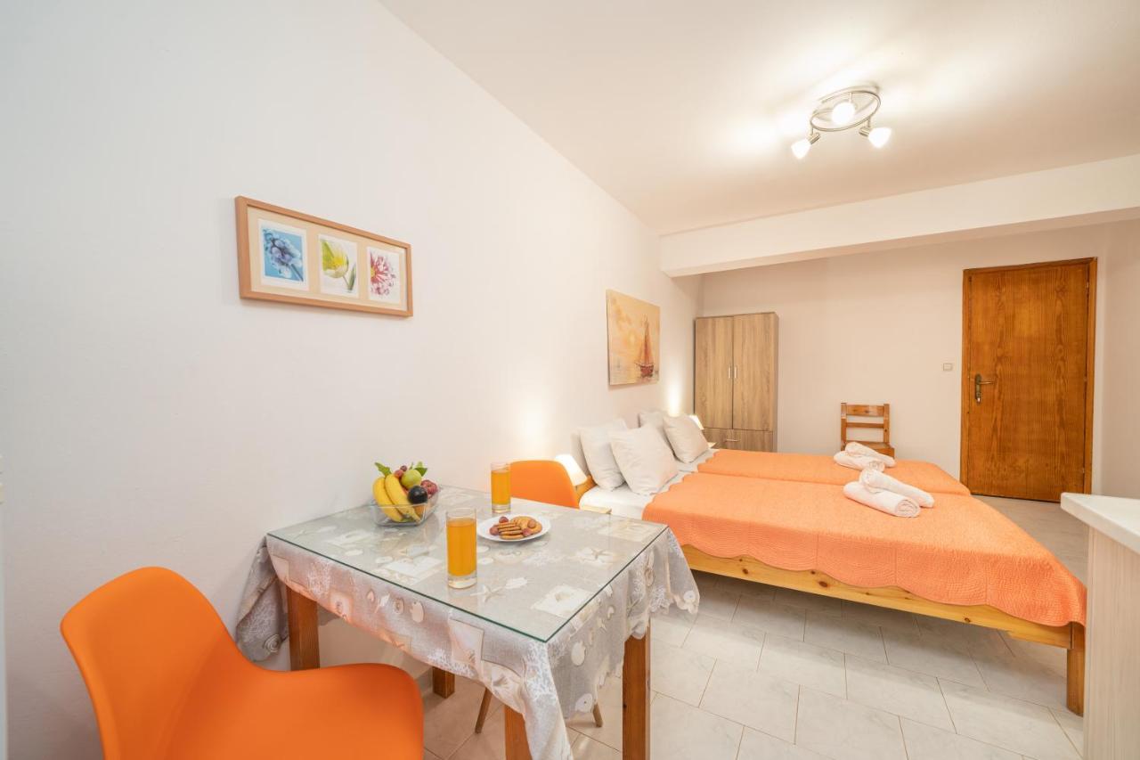 Alexatos Studios & Apartments Agia Efimia Zewnętrze zdjęcie