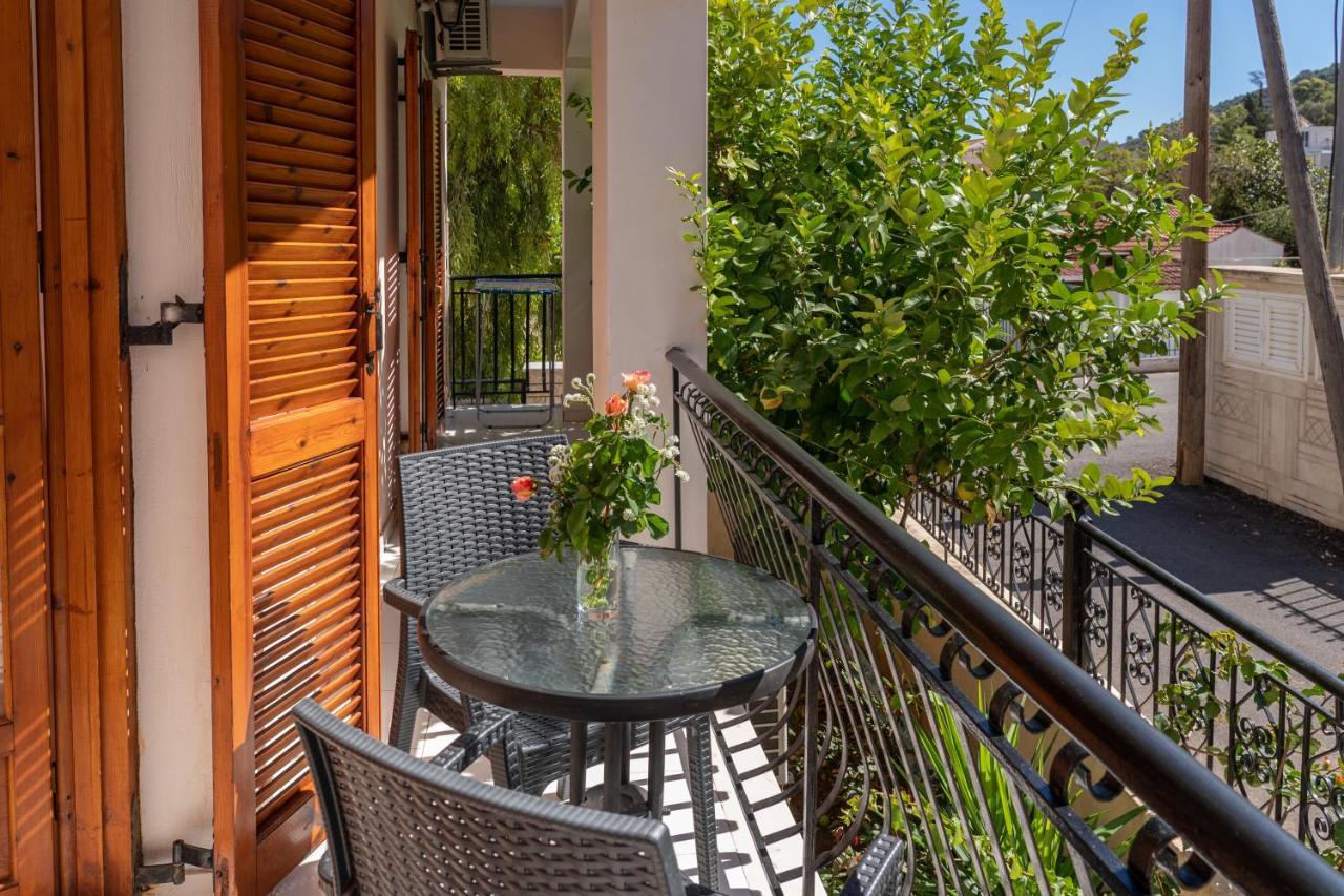 Alexatos Studios & Apartments Agia Efimia Zewnętrze zdjęcie