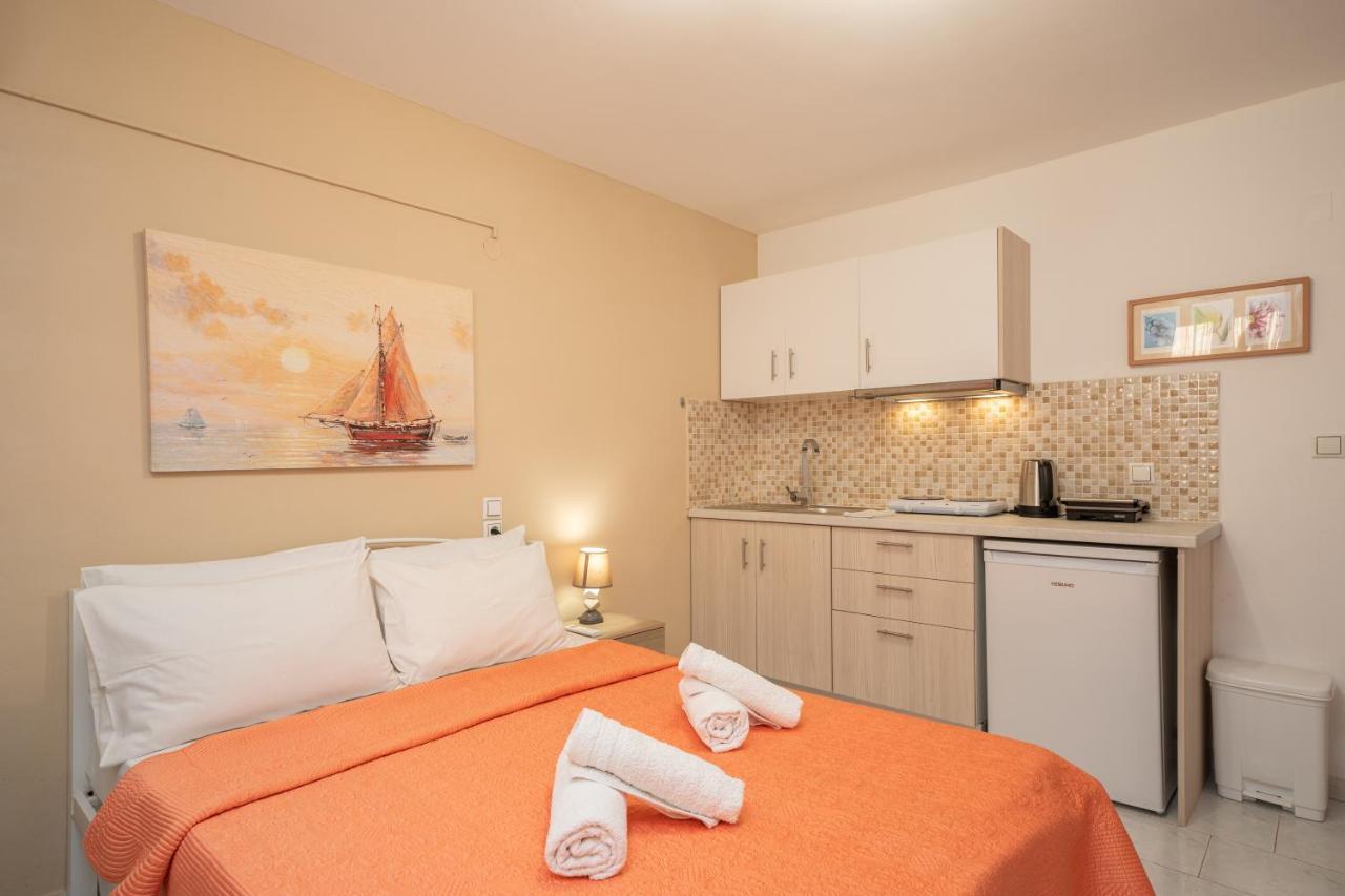 Alexatos Studios & Apartments Agia Efimia Zewnętrze zdjęcie